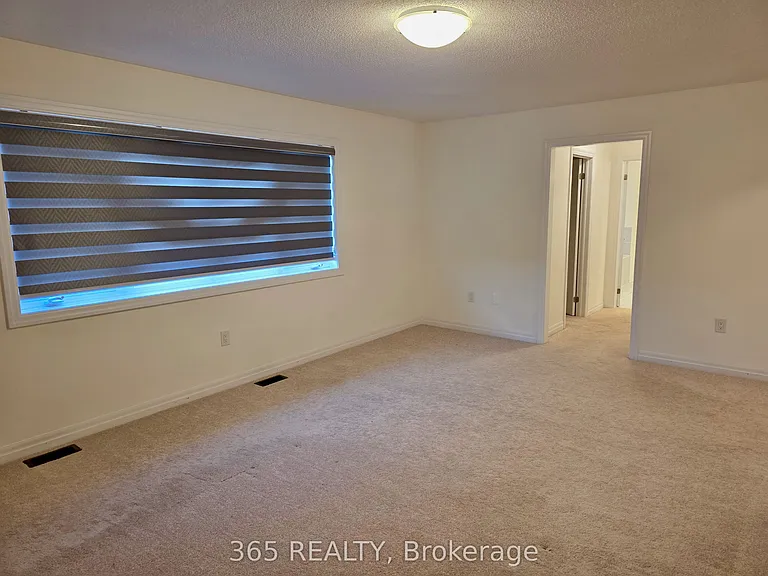 223 Warden St — Photo 22