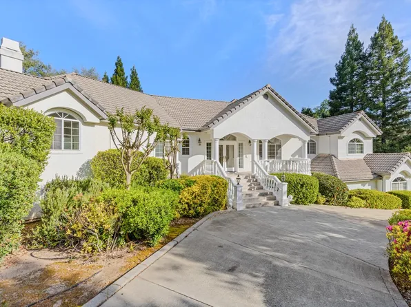 8900 N Seville Cir, Granite Bay, CA 95746