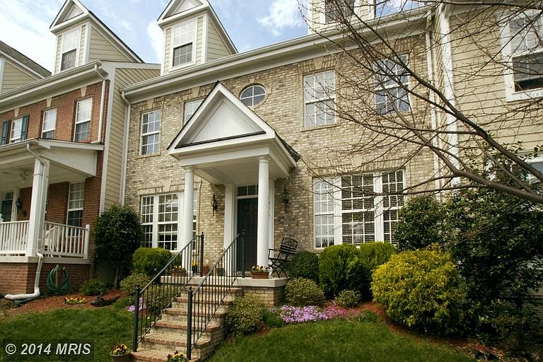 1st image of 13812 Custis Sq