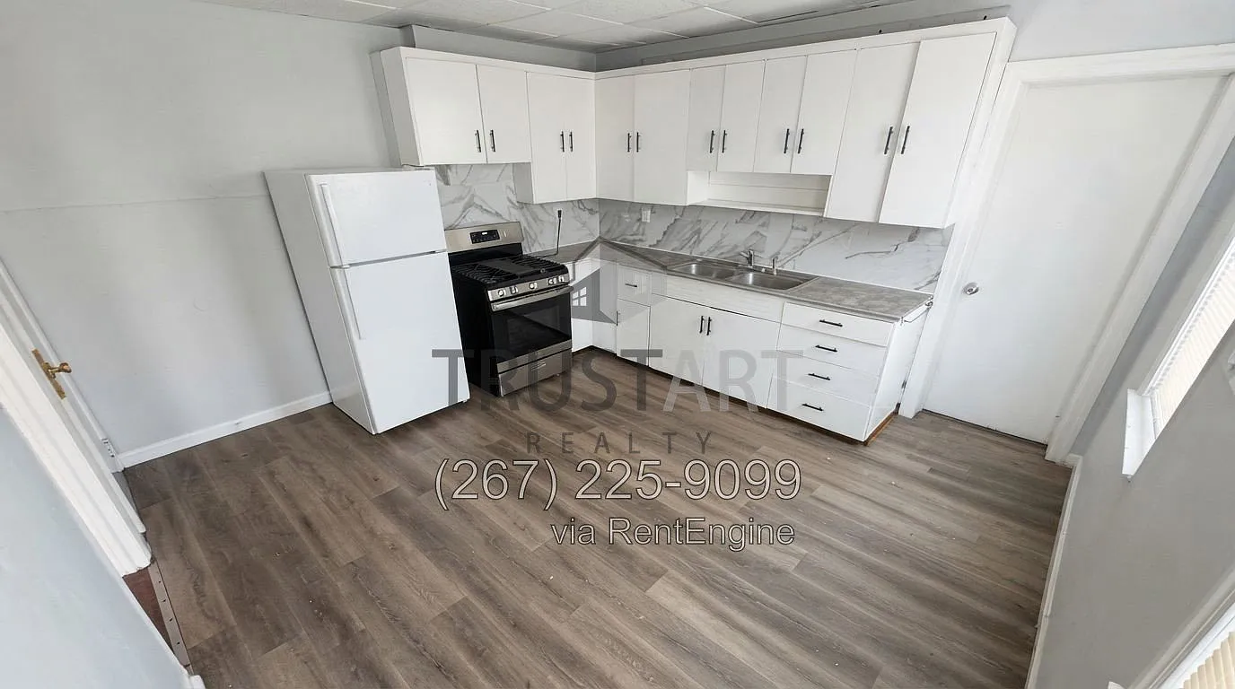 3 bed, 1.0 bath, $1,545 — Photo 1