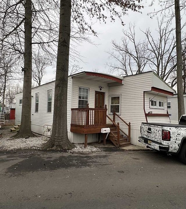 13 E 5th St, Moonachie, NJ 07074 Zillow