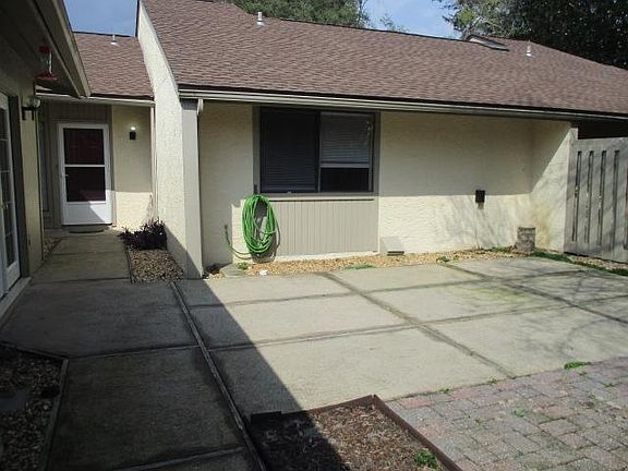 2nd image of 700 Bay Dr APT 1010