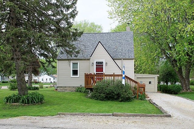 1st image of 1131 Bergen Ave