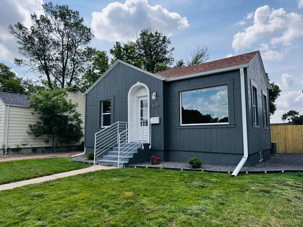 610 W 7th St, Ogallala, NE 69153