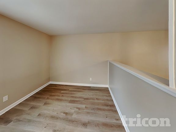 4th image of 622 Meadowview Dr