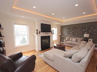 27 Ferris Ave APT 2, Norwalk, CT 06854