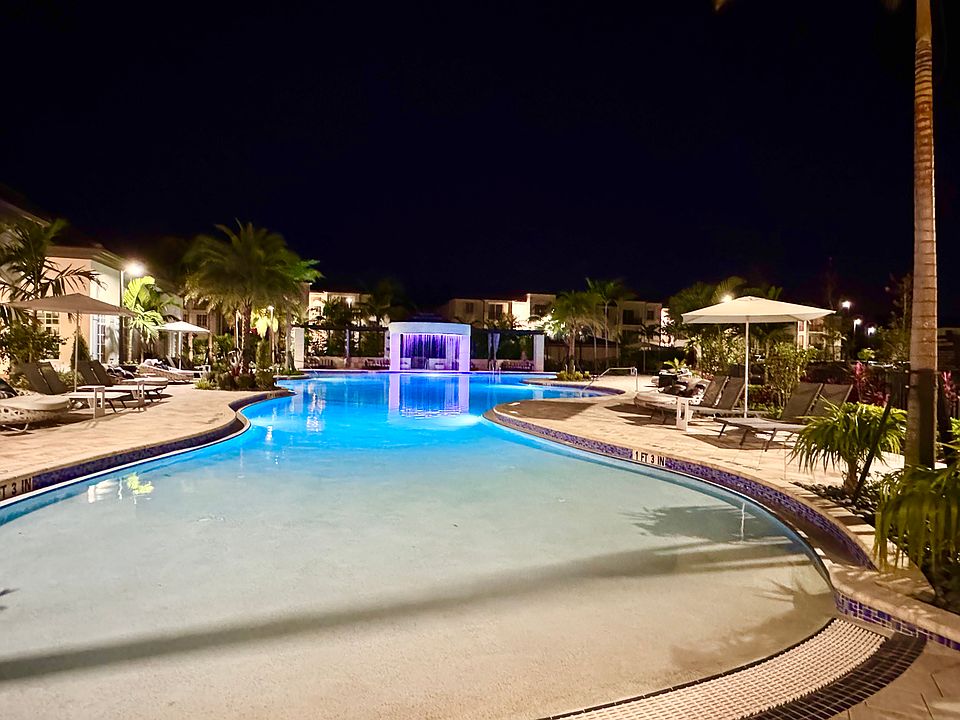1st image of 10901 Preachers Cove Ln #7