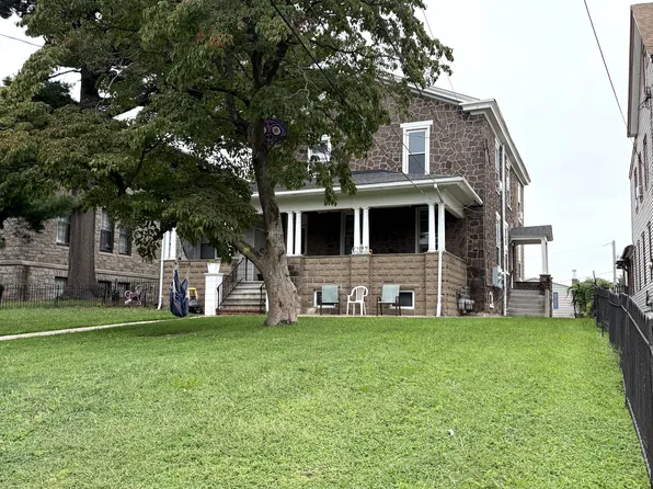 341 Jefferson Ave APT 3, Bristol, PA 19007