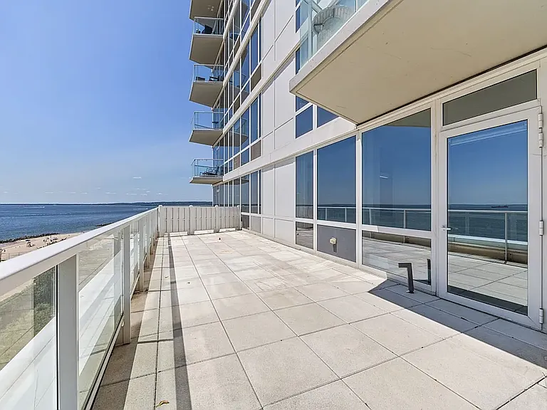 1 Ocean Dr #W7L — Photo 7