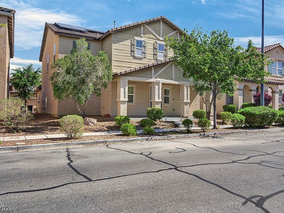1st image of 3232 Romanesque Art Ave