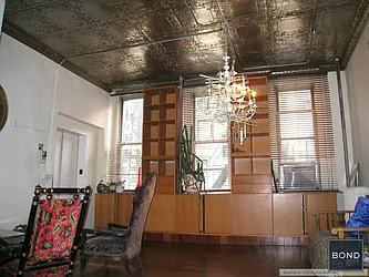 Rented by Bond New York