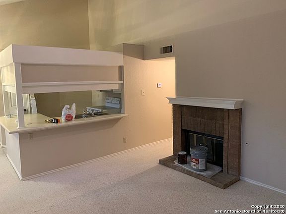 5th image of 8633 Datapoint Dr APT 244