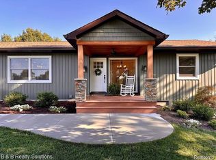 5796 Fish Lake Rd, North Branch, MI 48461