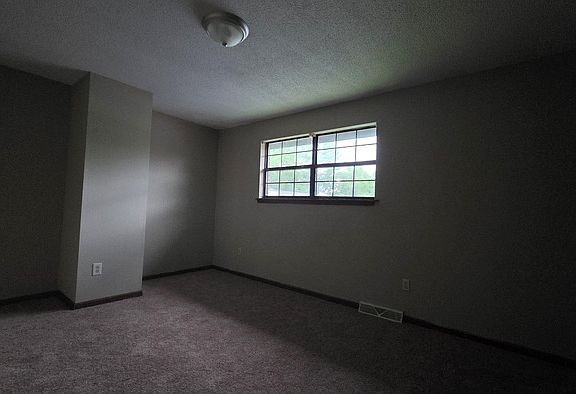 5th image of 1507 Linden St #14