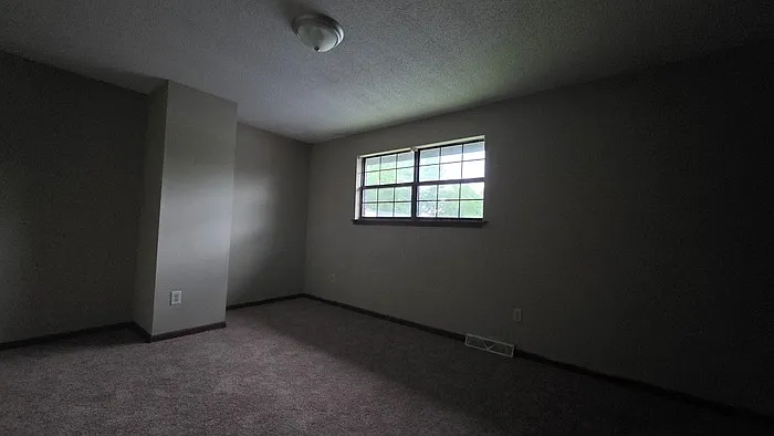 1507 Linden St #14 — Photo 5
