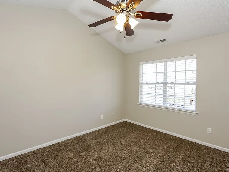 4204 Runaway Cir — Photo 9