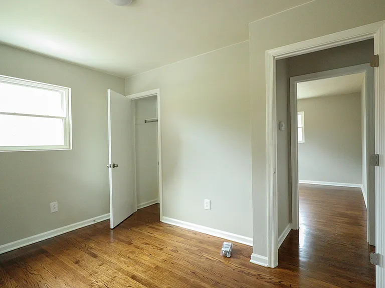 633 Tarpley Ln — Photo 5
