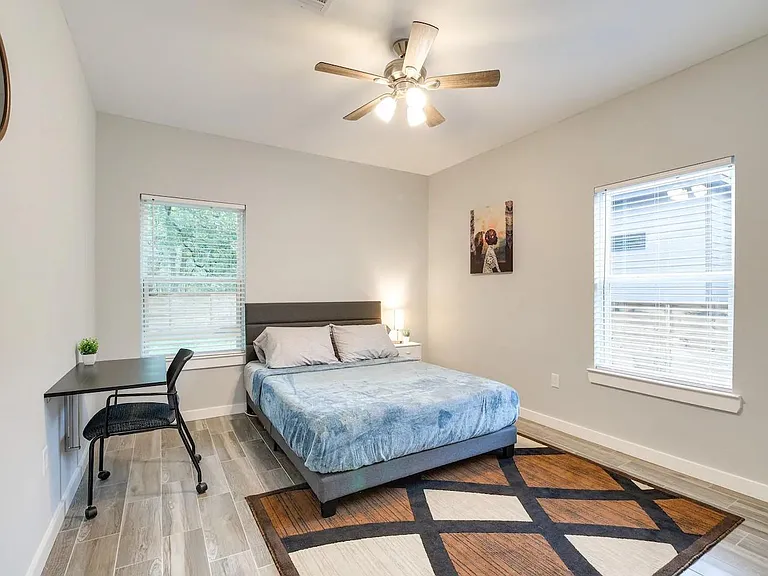 3523 Bain St — Photo 19
