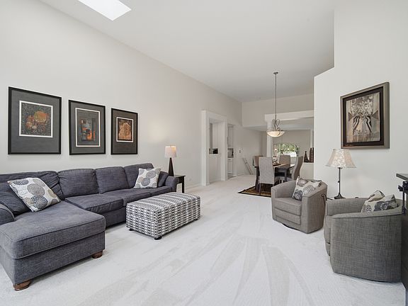 5th image of 3028 Lexington Ln