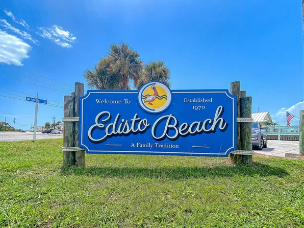 1020 Osceola St, Edisto Island, SC 29438
