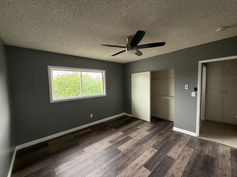 241 E Dexter St #5 — Photo 7