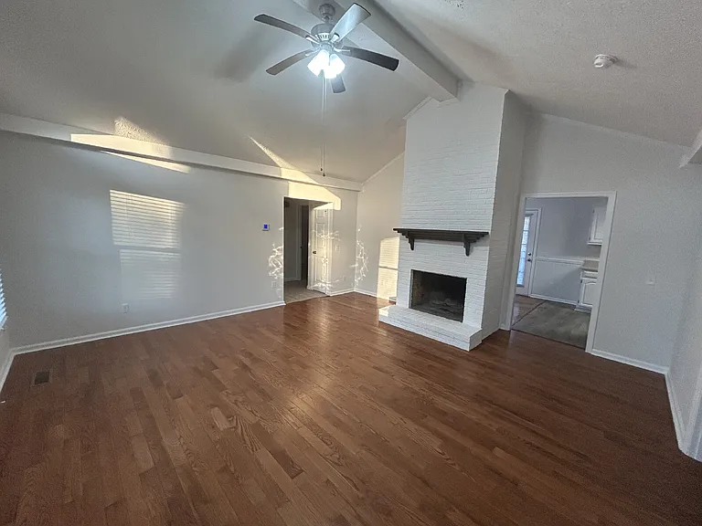 100 Ridgewood Rd — Photo 7