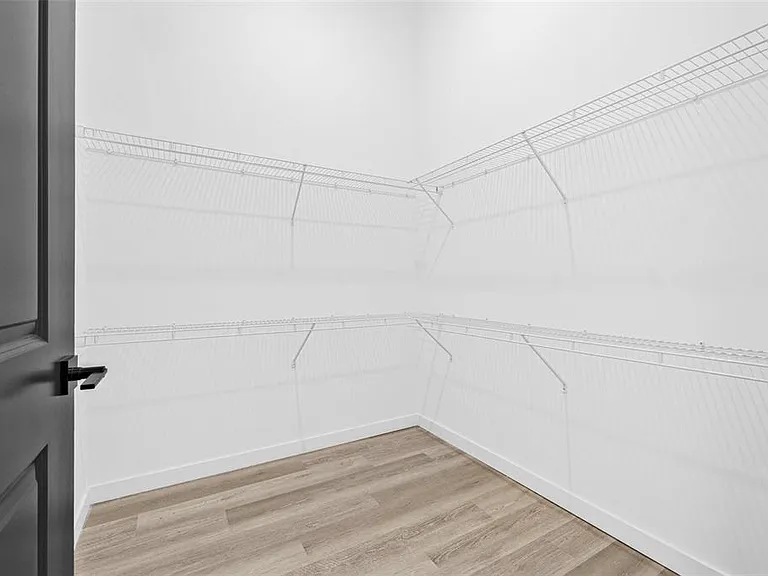 221 Main St N #Penthouse 1603 — Photo 20