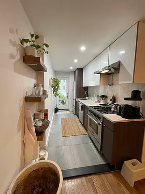 Rented by A D Shaye Realty Group  | media 19