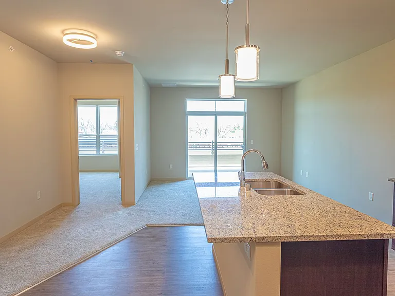Lincoln Street Apartments — Photo 54