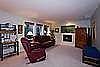 Family Room w/gas fireplace