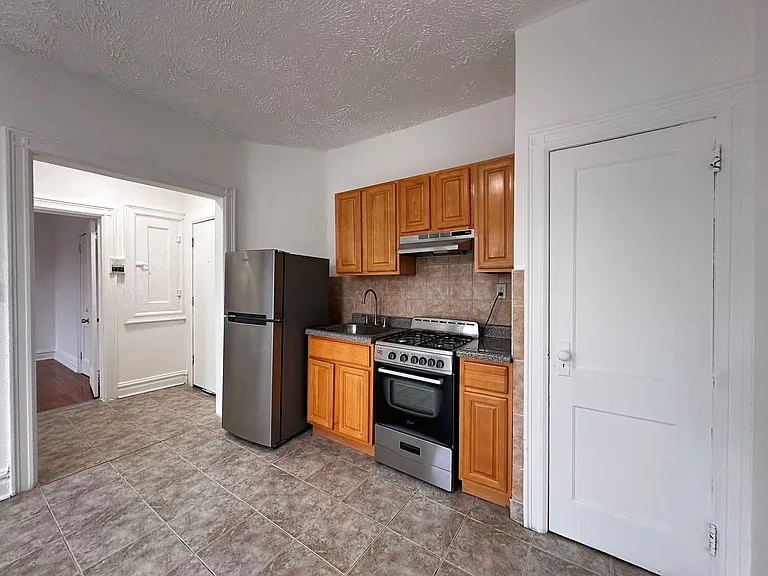 155 W 29th St #33E — Photo 1