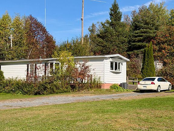 2nd image of 21 Parkhurst Siding Road