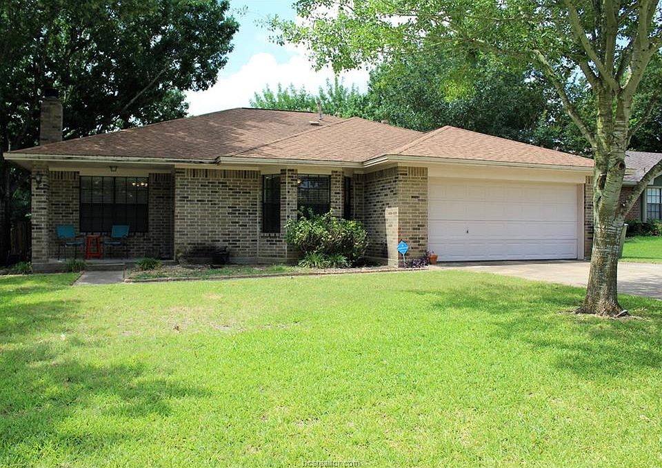 1st image of 2005 Sandalwood Ln