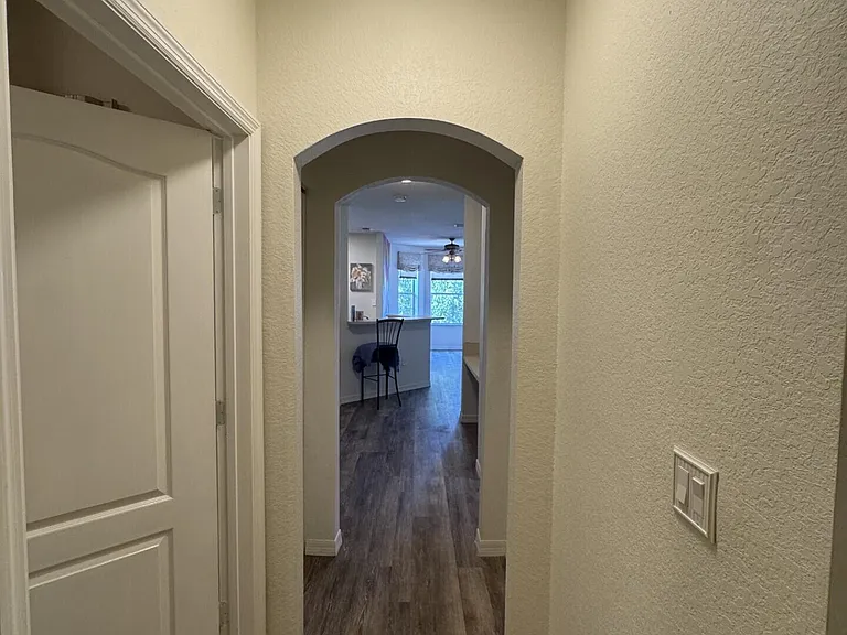 122 SW Peacock Blvd #12-202 — Photo 6