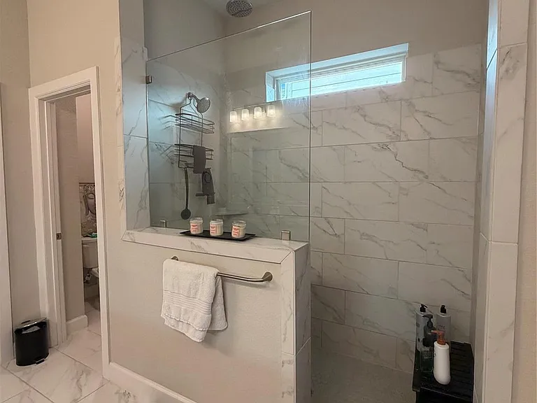 10719 Pleasant View Dr — Photo 16