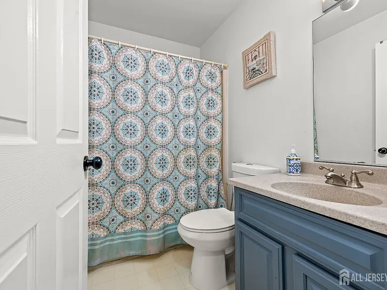 17 Parkside Dr — Photo 20