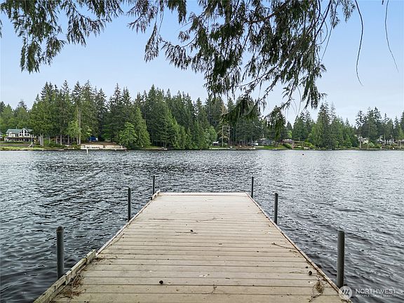 2nd image of 181 E Dabob Road