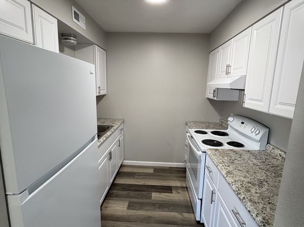 1720 Leopold St #5