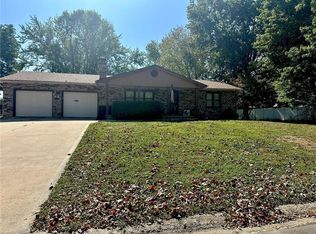 818 E Market St, Warrensburg, MO 64093