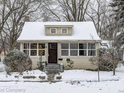 207 W Hazelhurst St, Ferndale, MI, 48220