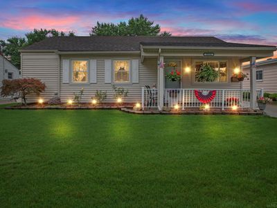 25131 Rosenbusch St, Warren, MI, 48089