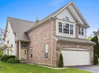 3123 Central Ct, Glenview, IL 60025