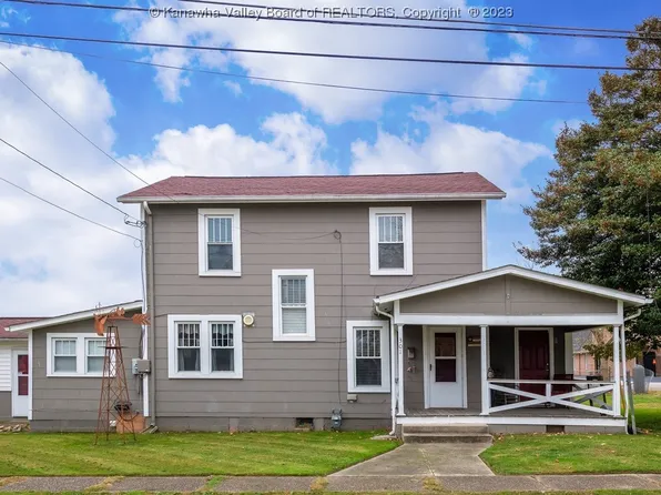 301 High School Ave, Hurricane, WV 25526