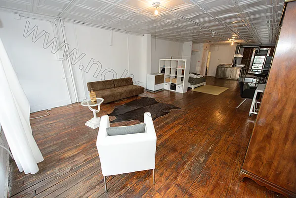 Rented by Nolita Group | media 15