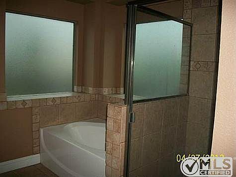 5th image of 114 Deanna Ln