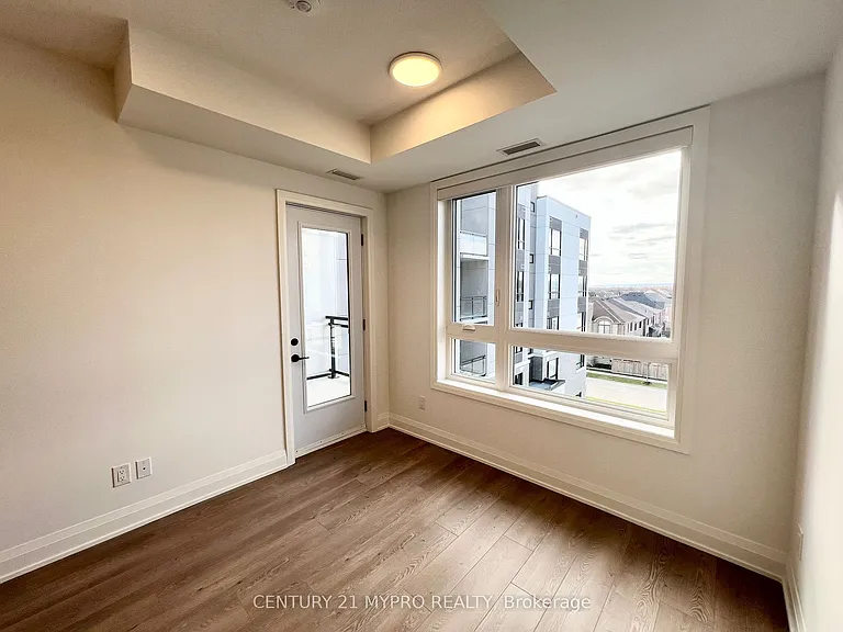 3250 Carding Mill Trl #402 — Photo 16