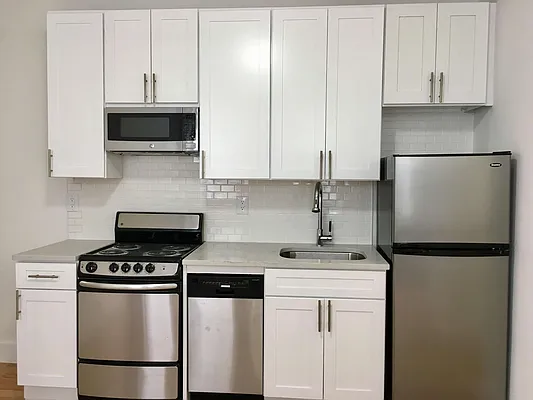 Rented by Lang Realty LLC | media 26