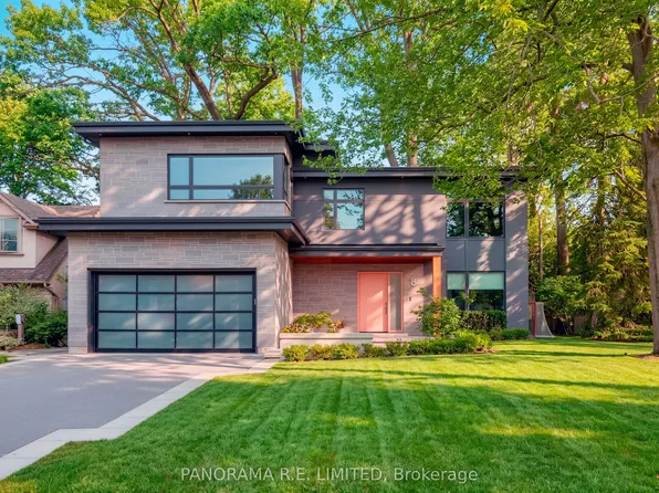 8 Greenford Rd, Toronto, ON M9A 3E6
