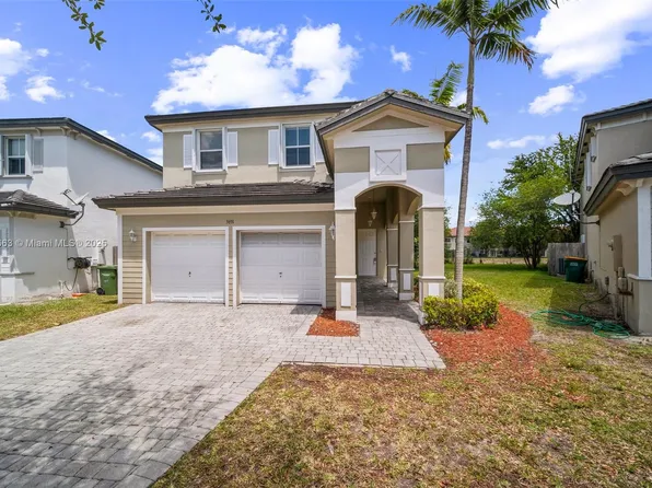 3691 NE 4th St, Homestead, FL 33033