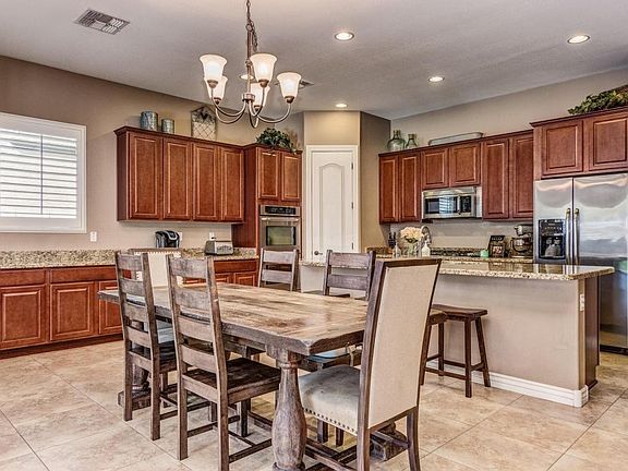 3rd image of 3850 S Nash Way
